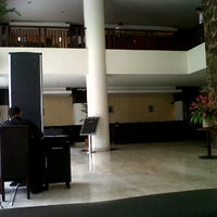 Photo taken at Hotel Gran Central Manado by Rumengan V. on 9/28/2011