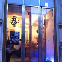 Photo taken at Sushi Daihachi by Alan L. on 7/4/2012