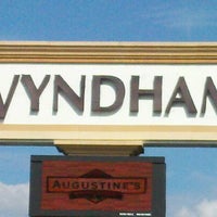 Foto tomada en Wyndham Orlando Resort  por Jacqui el 9/9/2011