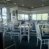 Photo taken at Culver&amp;#39;s by Roger H. on 10/14/2011