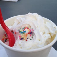 7/26/2012 tarihinde Patrick Q.ziyaretçi tarafından My Yo My Frozen Yogurt Shop'de çekilen fotoğraf