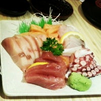Photo taken at Kuru Kuru Japanese Restaurant by Aunty D. on 8/22/2012