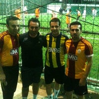 tsyd hali saha etiler levent de futbol sahasi