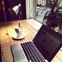 6/1/2012 tarihinde Asam S.ziyaretçi tarafından Cafe Ollo'de çekilen fotoğraf