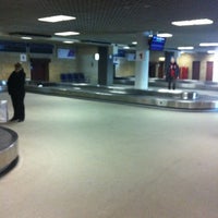 Photo taken at Baggage Claim / Выдача Багажа @ Pulkovo 1 by Andris D. on 3/30/2012