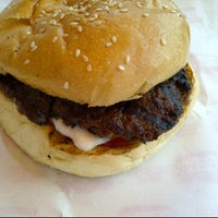 Снимок сделан в Burger Gaboh PKU пользователем Ivan T. 3/12/2012