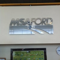 รูปภาพถ่ายที่ MSA Ford Sales โดย Mike M. เมื่อ 4/21/2012