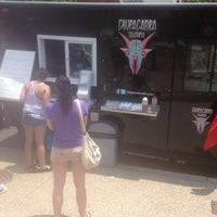 6/20/2012 tarihinde John J.ziyaretçi tarafından Chupacabra Food Truck'de çekilen fotoğraf