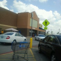 Photo taken at Walmart Supercenter by 🍀👍🌴LuckiieDude💰🚍💲 on 6/9/2012