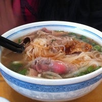 Photo taken at Phở Garden by Таис И. on 4/19/2012