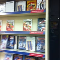 Photo taken at Blockbuster by Paulo Rogério H. on 5/19/2012
