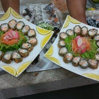 รูปภาพถ่ายที่ Taiko Sushi Bar โดย Akira O. เมื่อ 8/10/2012