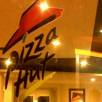 Photo taken at Pizza Hut by Arief B. on 8/1/2012