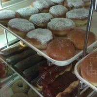 Photo taken at Yum Yum donuts by ☠Joshua R. on 11/23/2011