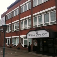 Photo taken at Gresham Carat Hotel by Michel V. on 10/7/2011