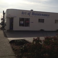 รูปภาพถ่ายที่ Art of Maintenance โดย Cam เมื่อ 1/28/2012