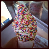 Photo taken at Pagoto Organic Ice Cream by Alvin P. on 7/15/2012