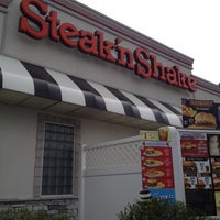 Photo taken at Steak &amp;#39;n Shake by James B. on 3/20/2012