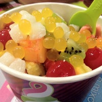 Photo taken at Menchie&amp;#39;s Frozen Yogurt - University Town Center by Alex G. on 4/27/2012