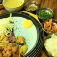 Photo taken at Thai-Kor Korean Restaurant by ✨💰 KAY 💰✨ on 11/1/2011