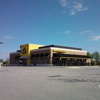 Photo taken at Buffalo Wild Wings by Keith K. on 4/29/2012