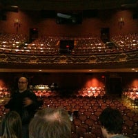 Foto diambil di Imperial Theatre oleh Paul L. pada 5/13/2012