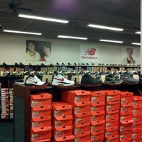 shoe dept encore black friday