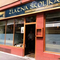 Photo taken at Restoran ZLATNA ŠKOLJKA by Dario Z. on 7/30/2011