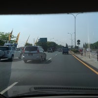 Photo taken at Jalan Tol Lingkar Luar Jakarta Seksi E1 (JORR E1) by Ryandana P. on 8/19/2012