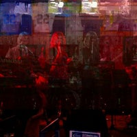 12/10/2011にScot C @.がMooney&amp;#39;s Sports Bar &amp;amp; Grillで撮った写真