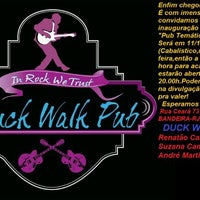 รูปภาพถ่ายที่ Duck Walk Pub โดย Suzana W. เมื่อ 10/22/2011