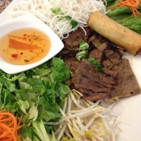 Photo taken at Pho Binh by Allen A. on 3/23/2012