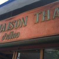 Photo taken at La Maison Thai by Youngloup on 5/24/2011