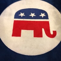 Photo prise au Republican National Committee par Laura T. le3/21/2012