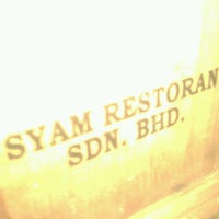 Снимок сделан в Syam Restaurant пользователем ahmad m. 12/22/2011