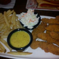 Photo taken at Applebee’s Grill + Bar by Leslie A. on 3/23/2012
