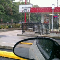 Photo taken at Dairy Queen by mz.pinkie on 9/8/2011