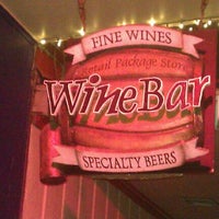 2/5/2012 tarihinde Tim L.ziyaretçi tarafından Sanford Wine Bar'de çekilen fotoğraf