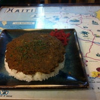 Photo taken at カフェ ハイチ (Cafe HAITI) 新宿本店 by sosannan on 7/22/2011