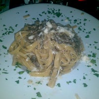 รูปภาพถ่ายที่ Portofino Cucina Italiano โดย John L. เมื่อ 9/9/2011