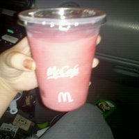 Photo taken at McDonald&amp;#39;s by Itzel G. on 5/12/2012