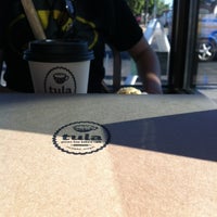 รูปภาพถ่ายที่ Tula Gluten Free Bakery Cafe โดย Joel เมื่อ 9/4/2012