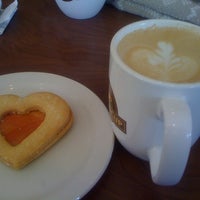 Photo taken at Second Cup Café by Paul A. on 4/2/2012