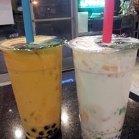 Photo taken at Gossip Tapioca by Mildred O. on 9/6/2012