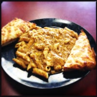 Photo taken at Garlex Pizza by Crillmatic on 8/5/2012