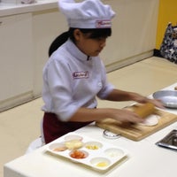 Photo taken at Junior Chef (the Mall Thra Pha) by แดน เอง ค. on 6/9/2012