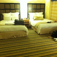Photo taken at Renaissance Savery Hotel Des Moines by Clinton E. on 6/2/2012