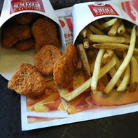 Photo taken at Wendy’s by Khristian M. on 4/15/2012