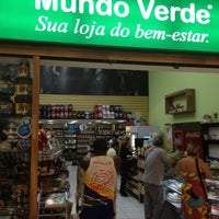 Photo taken at Mundo Verde by Luiz M. on 7/4/2012