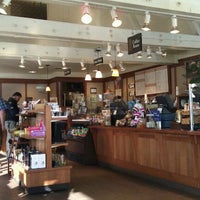 Das Foto wurde bei Peet&#39;s Coffee &amp; Tea von David O. am 2/11/2012 aufgenommen